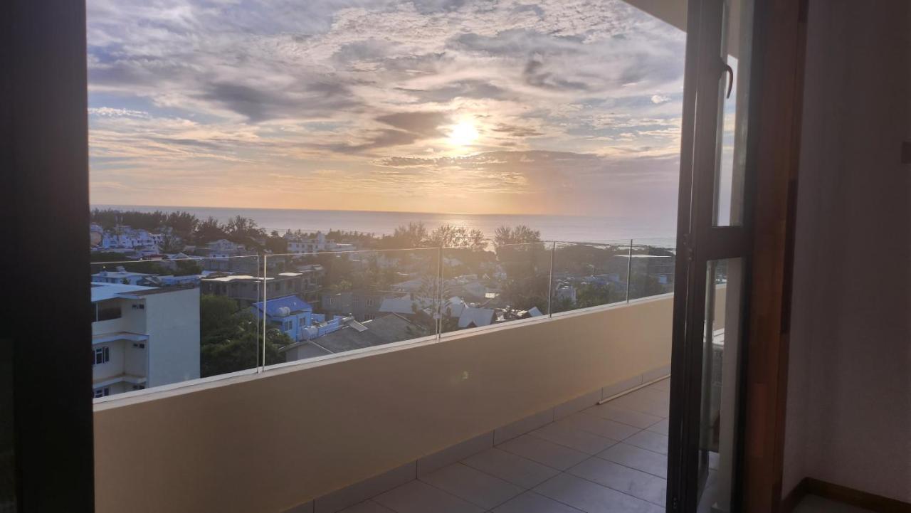 Seaview Luxury Appartment Flic-en-Flacq Zewnętrze zdjęcie